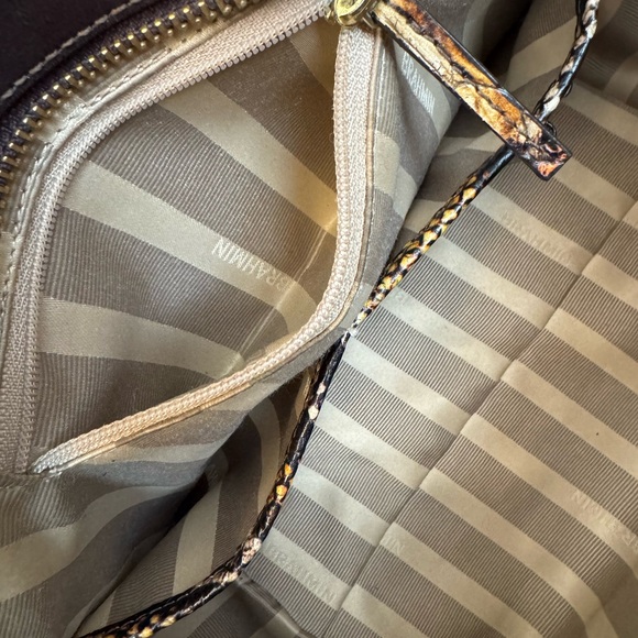 Brahmin Arden Satchel. - Picture 8 of 16